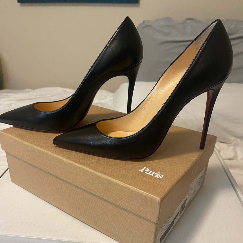 NIB Christian Louboutin Kate 100 black pumps